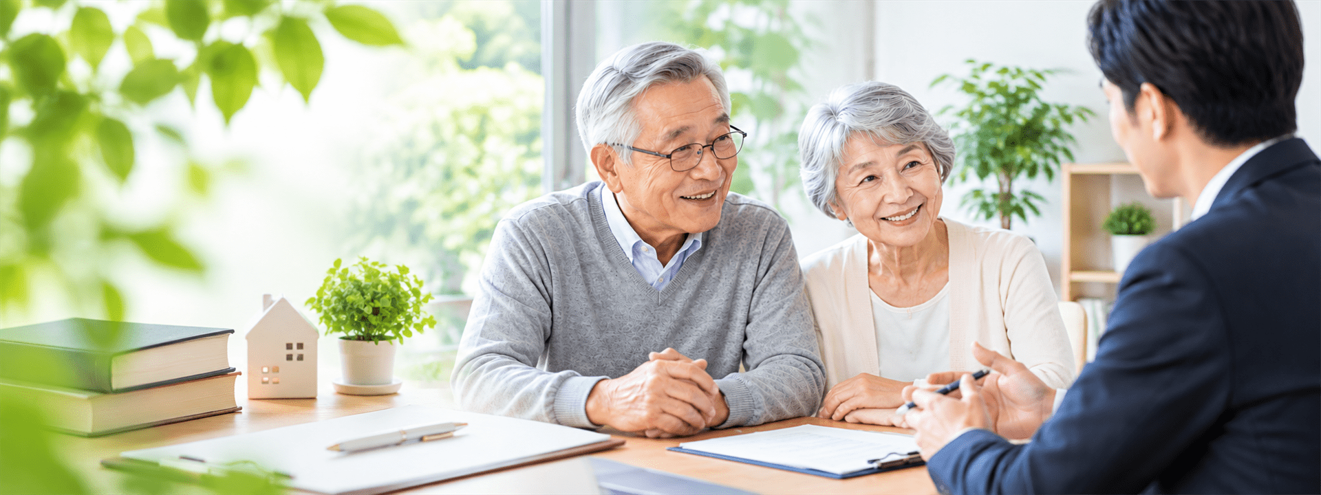 任意後見とは？身元保証との違いと老後に備えるポイントを行政書士が解説